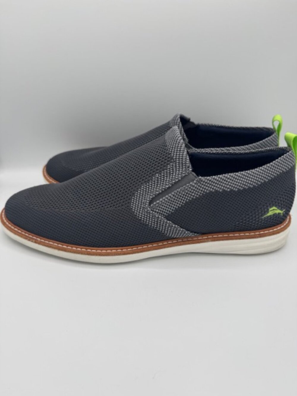 Tommy Bahama Men's Ruxton Gray Slip-On Mesh Shoes Size 12